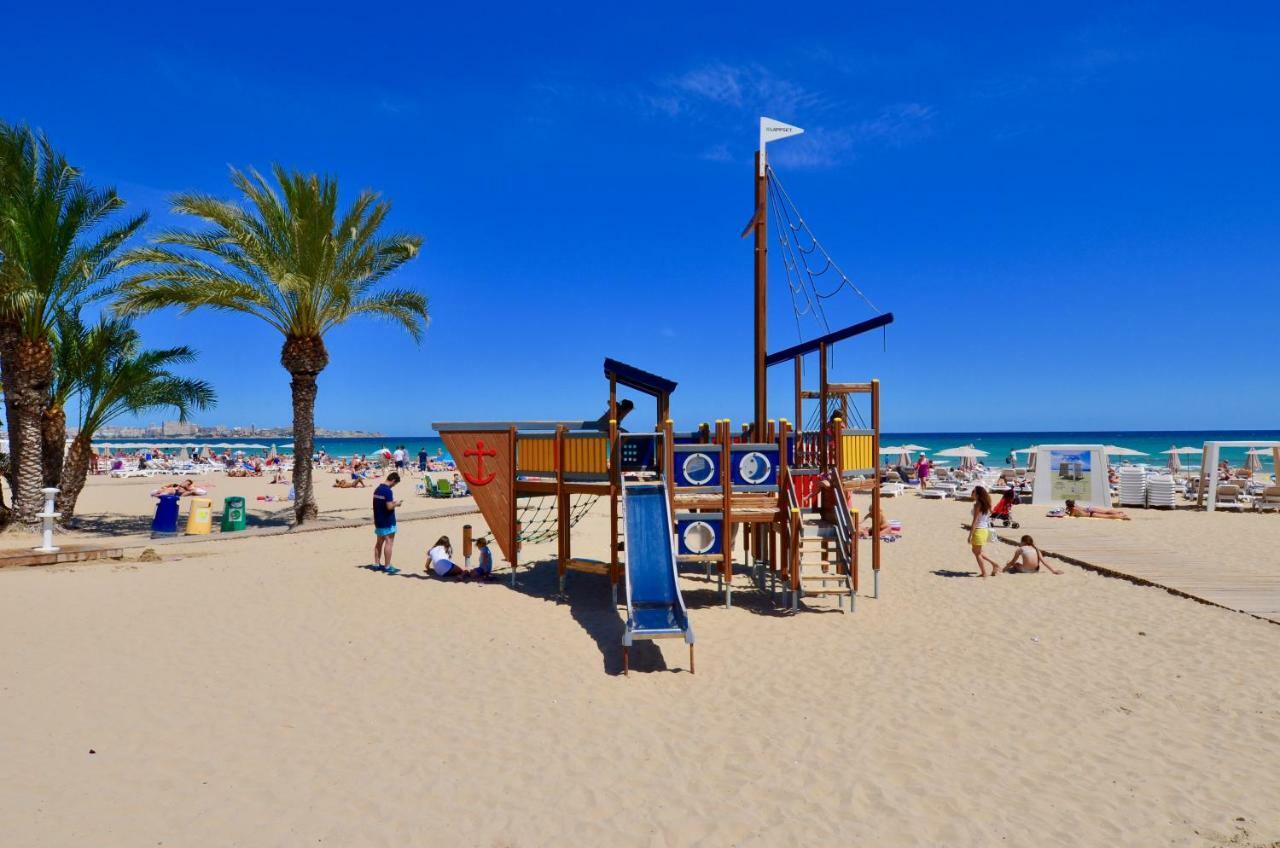 Playa Postiguet Penthouse By Nras Apartman Alicante Kültér fotó